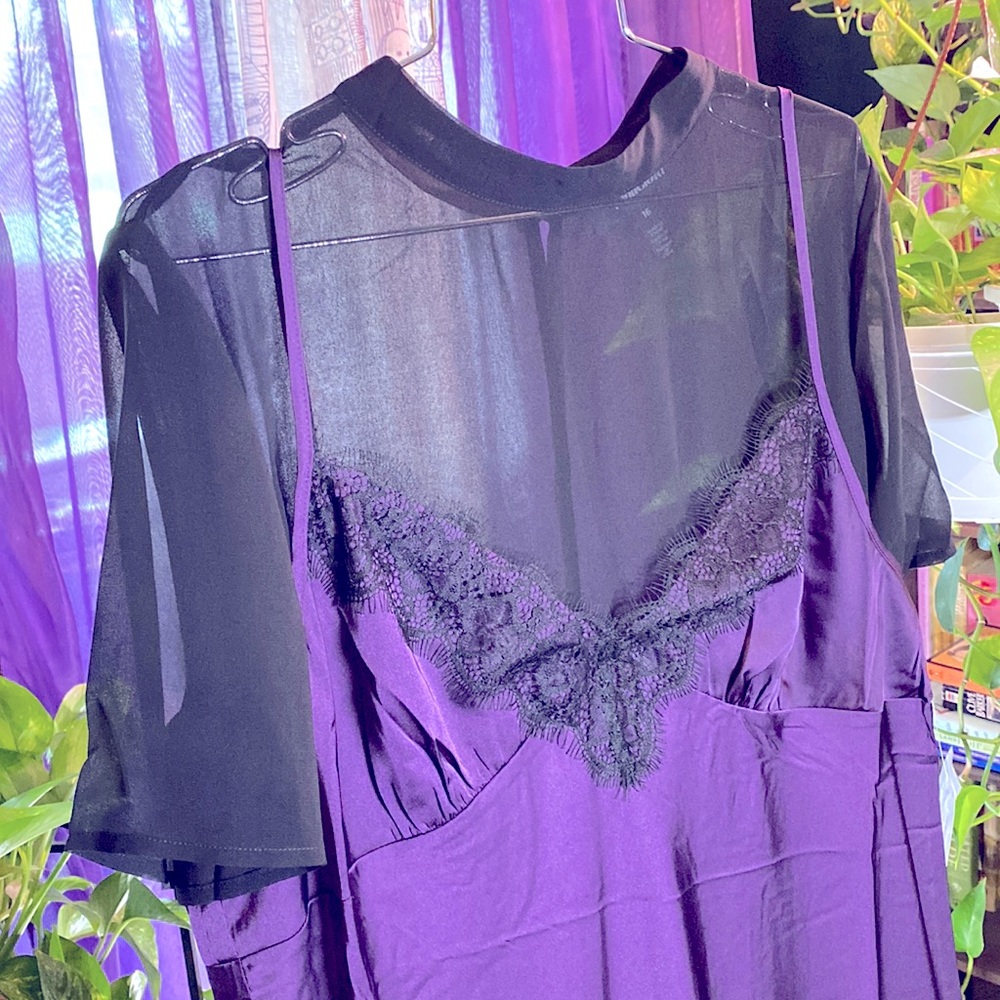 Aubergine and Black slip dress with eyelash lace accents. Size 16. - Picture 2 of 9
